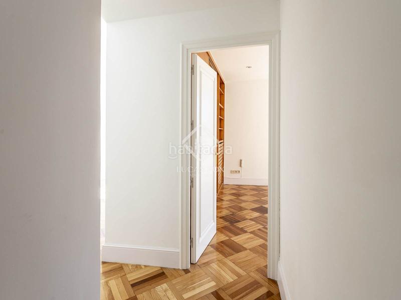 Foto 2b166b41-8cee-467f-9136-a8be4348159f. Appartement dans Vallehermoso Madrid