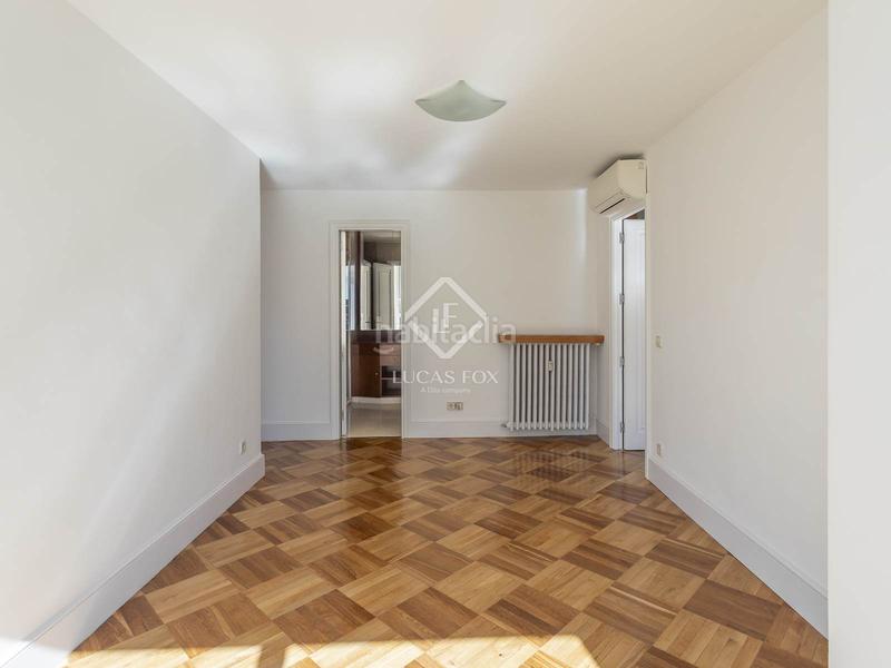 Foto 7fd4d84b-126c-4a1b-98ec-39e43a6a73d7. Appartement dans Vallehermoso Madrid