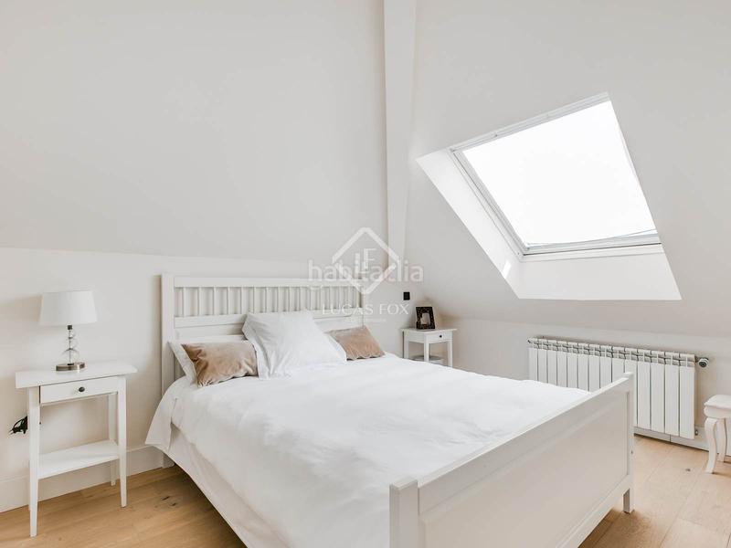 Foto 1e2d7f29-1274-41ee-b92c-7c0d433e5164. Xalet amb calefacció piscina a urbanización La Moraleja La Moraleja