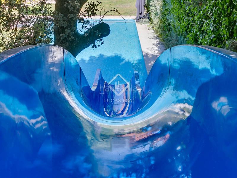 Foto a5ebe878-b183-4edd-b29a-31d724ad0eb5. Xalet amb calefacció piscina a urbanización La Moraleja La Moraleja