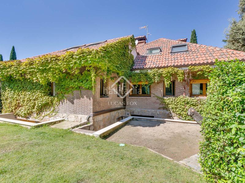 Foto e1e1dff9-82b1-4000-8ea5-2bb926da3484. Xalet amb calefacció piscina a urbanización La Moraleja La Moraleja