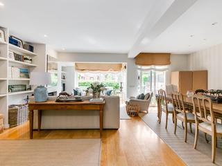 Xalet en El Soto de la Moraleja. Casa reformada de 5 dormitorios en venta en el  soto de la moral