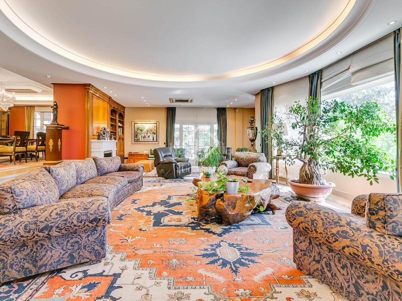 Foto 0126c6cf-06e8-47bd-93d2-39ea4d2e8b7d. Chalet mit heizung pool in Santo Domingo