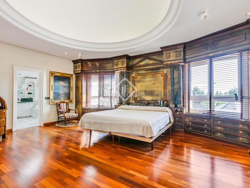 Foto 4a28e15d-8a1d-42cc-b329-731f1bbfc314. Chalet mit heizung pool in Santo Domingo