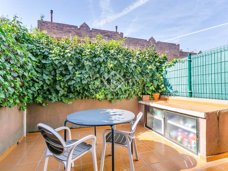 Foto 742cd09b-8536-4165-a72c-42798698ebd9. Chalet avec chauffage parking piscine dans el soto de La Moraleja La Moraleja