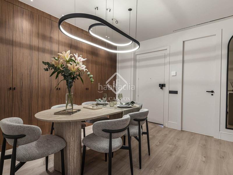 Foto 8430456e-a0cb-403b-9bc9-0cd62fc7fdcb. Etagenwohnung mit heizung in Almagro Madrid