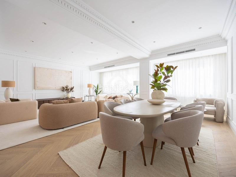 Foto 19bd1fae-f8b1-4c69-ae98-4db58f9702a0. Pis amb calefacció a Castellana Madrid