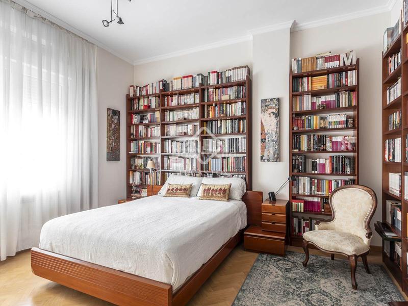 Foto 199c236f-e19a-4202-a1bd-6f58781ed0b7. Chalet con riscaldamento parcheggio piscina in Palomas Madrid