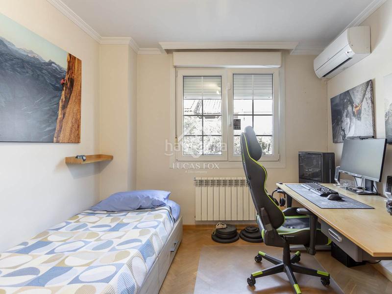 Foto a070f321-76bb-4d64-a70a-63af6f5fe6a8. Chalet con riscaldamento parcheggio piscina in Palomas Madrid