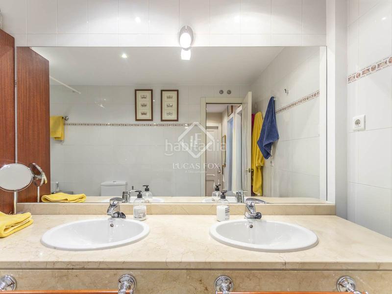 Foto adf0bfe8-fa5f-4ee6-9fae-0b88c88c34e0. Chalet con riscaldamento parcheggio piscina in Palomas Madrid