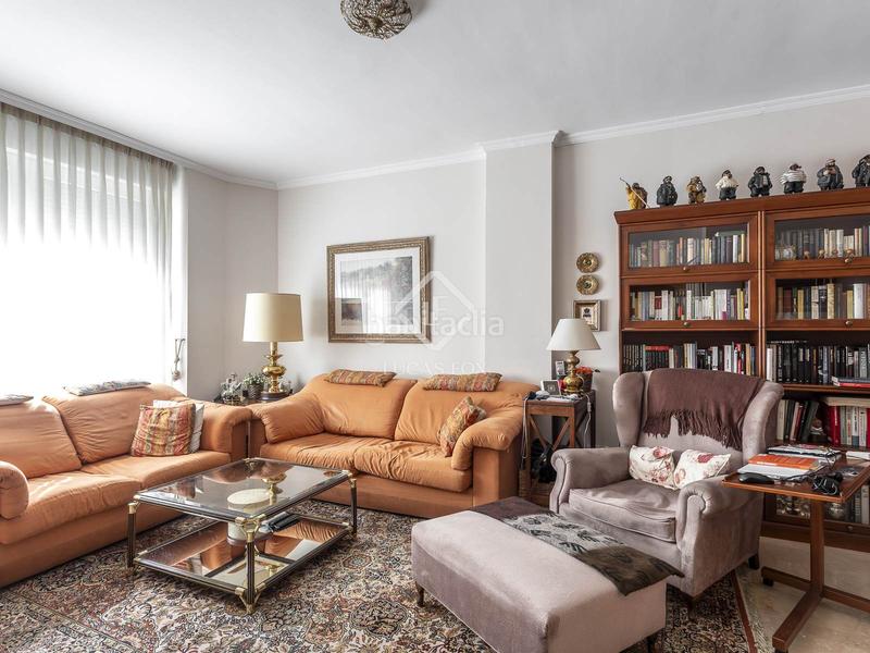 Foto c7919e71-4bb0-4dc4-a33c-a1b4d846a5a1. Chalet con riscaldamento parcheggio piscina in Palomas Madrid