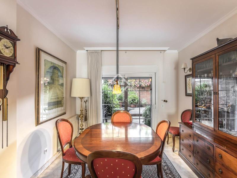 Foto c7da39ca-3dad-4eaa-99b5-6684213d8b28. Chalet con riscaldamento parcheggio piscina in Palomas Madrid