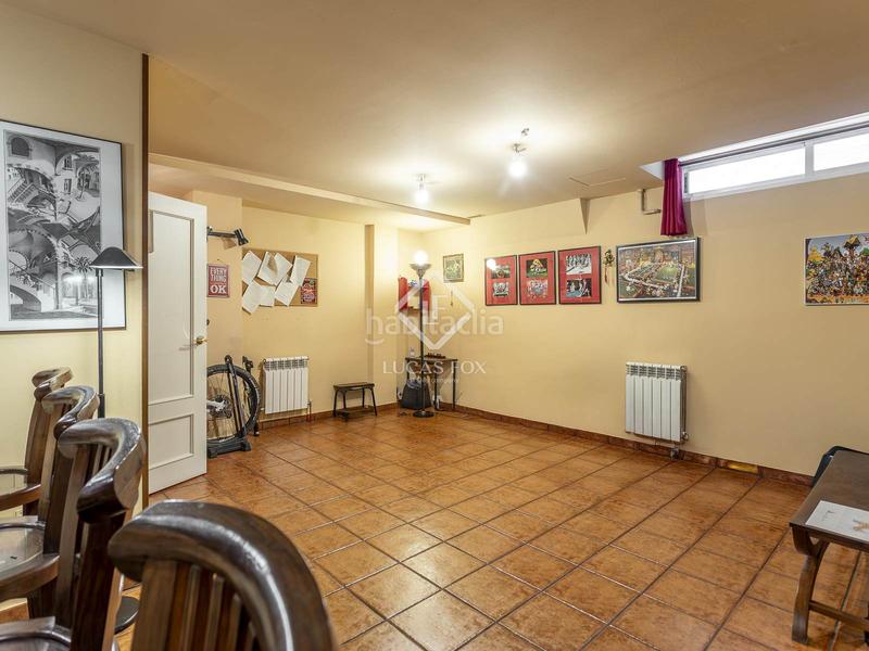 Foto e4f02788-a41f-455a-83a2-9df5129d0cab. Chalet con riscaldamento parcheggio piscina in Palomas Madrid