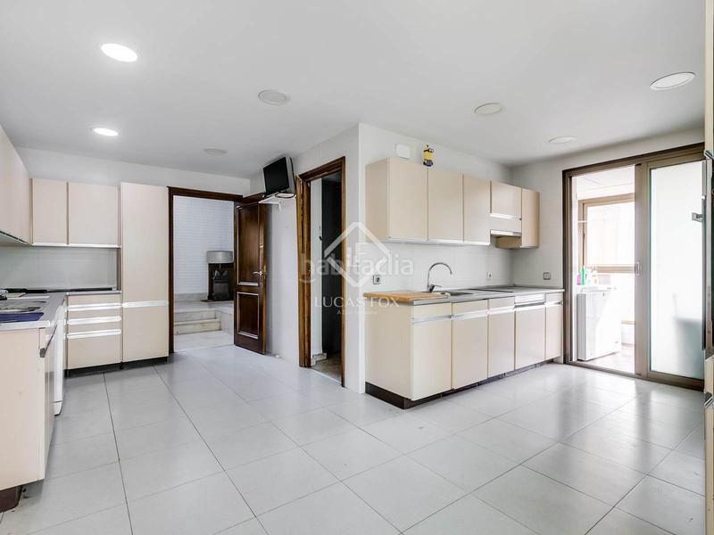 Foto 4a0a57e5-541c-4183-991c-b91ff236f9ed. Xalet amb piscina a urbanización La Moraleja La Moraleja