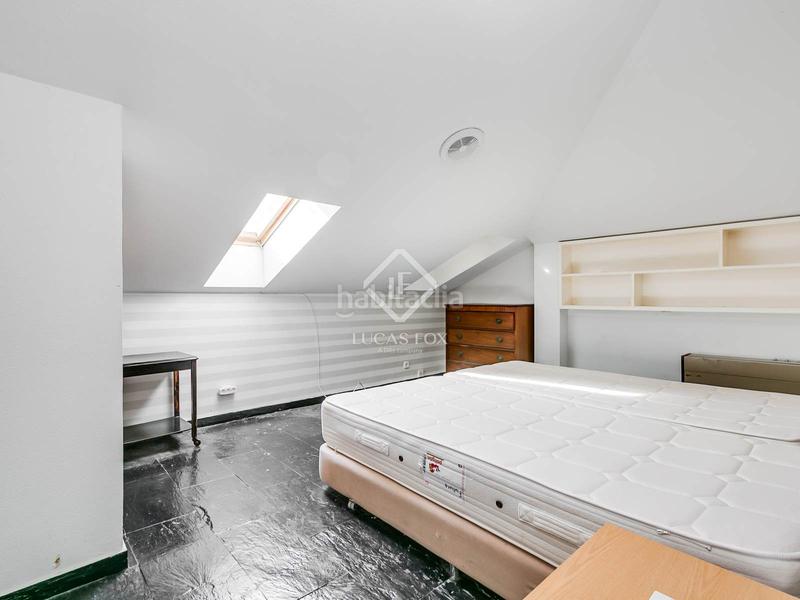 Foto 69e574f5-d756-4a3d-be8d-0b71d8903724. Xalet amb piscina a urbanización La Moraleja La Moraleja