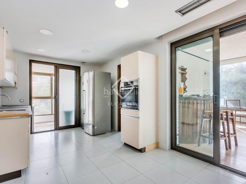 Foto 7734c66c-2202-4b35-acb1-253ee09b16dc. Xalet amb piscina a urbanización La Moraleja La Moraleja