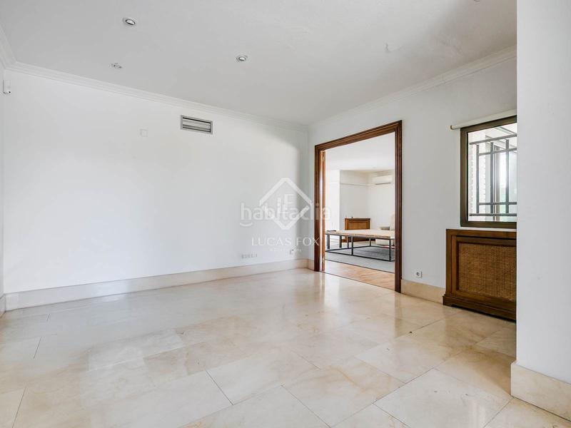 Foto 839dabdf-c0eb-4f9e-9fd0-14fb7e997266. Xalet amb piscina a urbanización La Moraleja La Moraleja