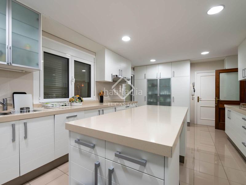 Foto 6ea6e223-69a7-4096-9107-35da5521e6a8. Chalet avec chauffage parking piscine dans Ciudalcampo