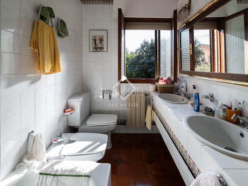 Foto fc4860c2-7e8e-4d8d-9c4c-ecc89581e5d7. Chalet avec chauffage parking piscine dans Ciudalcampo