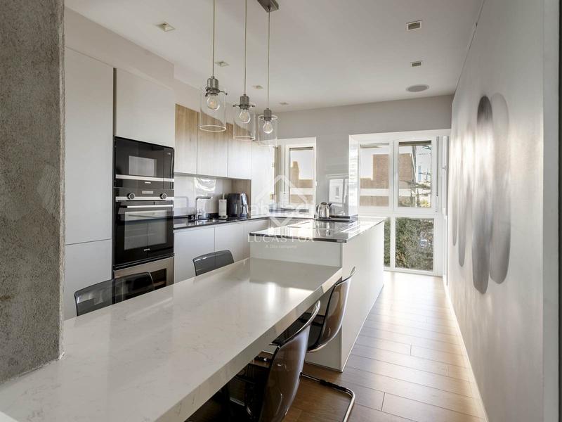 Foto 716bb3c9-8091-457a-b040-9423ad83c0a7. Miete etagenwohnung mit heizung parking in Hispanoamérica-Bernabéu Madrid