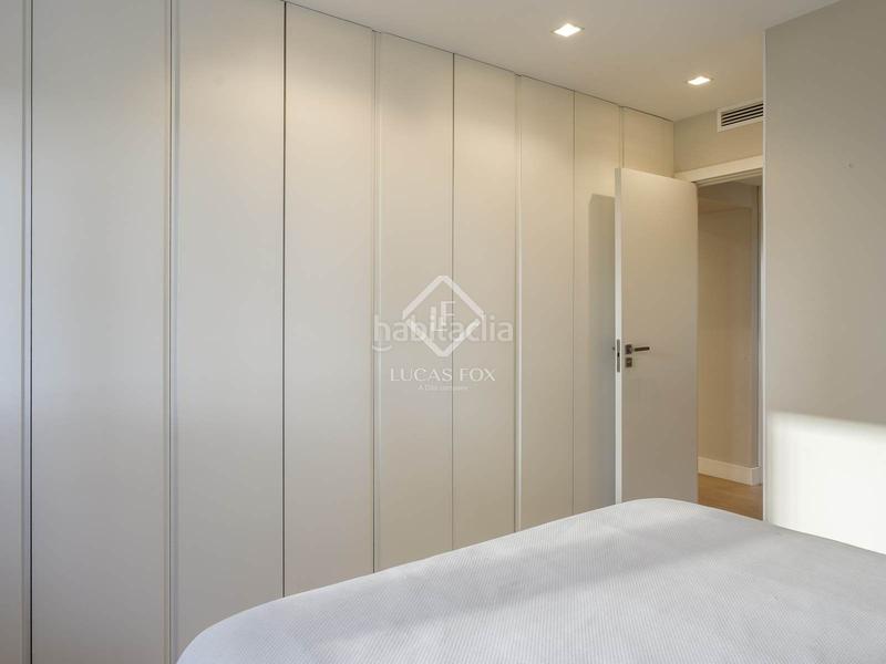 Foto 40d827b1-0e39-43f5-8deb-4f1416b719e1. Rent flat with heating parking in Hispanoamérica-Bernabéu Madrid