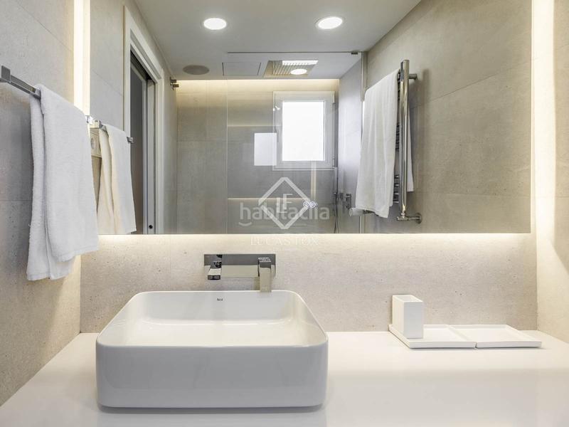 Foto c7008009-df1b-4aac-9265-dd97db9acaba. Rent flat with heating parking in Hispanoamérica-Bernabéu Madrid