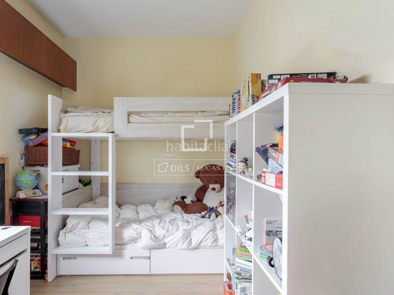 Ático luminoso con 2 dormitorios, terraza y excelentes vistas al retiro en venta en Jerónimos, en Madrid - Imagen 24