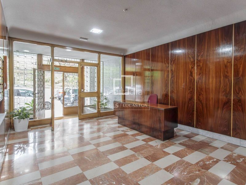 Ático luminoso con 2 dormitorios, terraza y excelentes vistas al retiro en venta en Jerónimos, en Madrid - Imagen 33