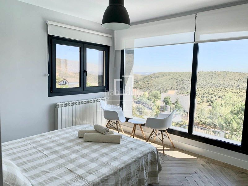 Foto f9fd665e-4a85-4885-baa9-4e0f858b4fe1. Xalet amb calefacció piscina a Torremocha de Jarama