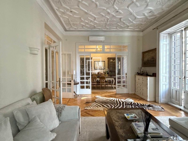 Foto eab7c831-a332-4e87-928d-525080c56a33. Lloguer pis amb calefacció a Almagro Madrid