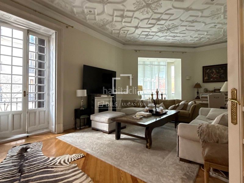 Foto ef11bc96-a4fd-4e98-badb-c32eef0fb3fd. Lloguer pis amb calefacció a Almagro Madrid