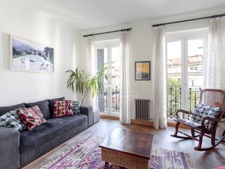 Affitto Appartamento in Cortes-Huertas. Exclusivo piso amueblado en alquiler en el barrio de las letras