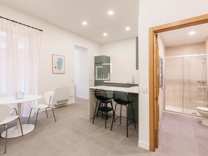 Foto 5bcb3c04-b2c6-4eab-b508-9b1ba45fd50d. Lloguer pis a Embajadores-Lavapiés Madrid