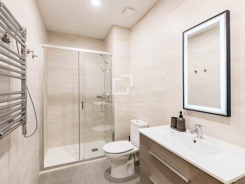 Foto 87680ae4-9a2c-4bab-81d6-0e8f54a0bad3. Lloguer pis a Embajadores-Lavapiés Madrid