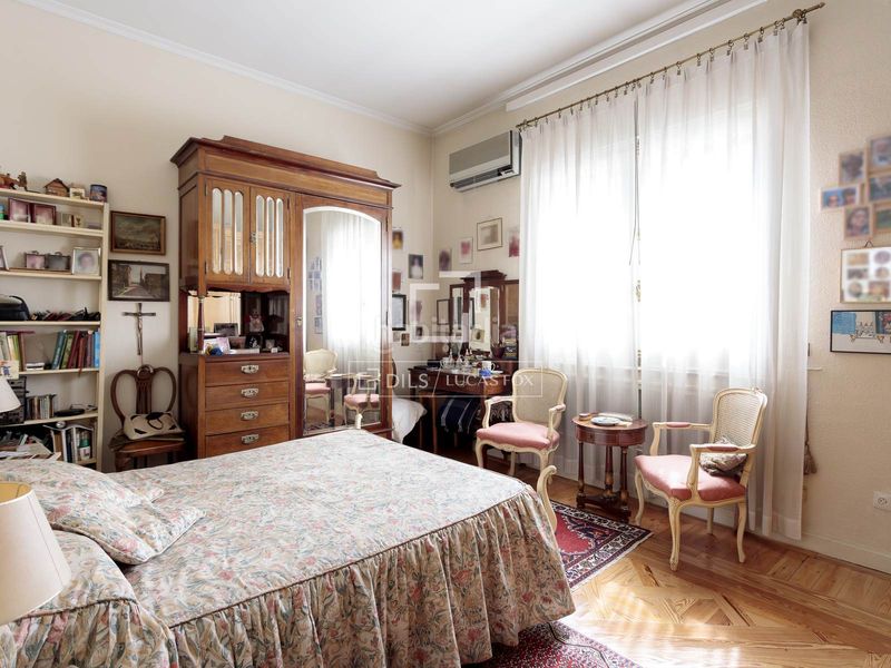 Foto 1aa4e9c5-2e08-43b1-b538-eceeca28f90b. Pis amb calefacció aparcament a Justicia-Chueca Madrid