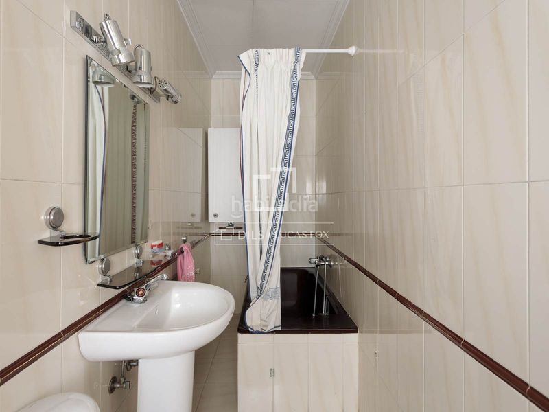 Foto 3a0f4bc2-9170-4668-8c7c-a4a4cd4795d6. Pis amb calefacció aparcament a Justicia-Chueca Madrid