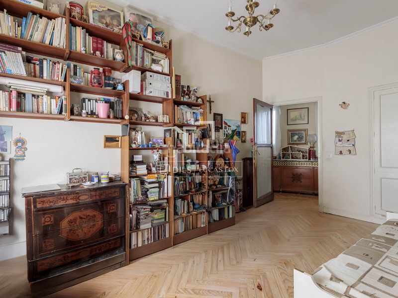 Foto 6ef1d9a5-89ac-4755-9786-10b90449347c. Pis amb calefacció aparcament a Justicia-Chueca Madrid