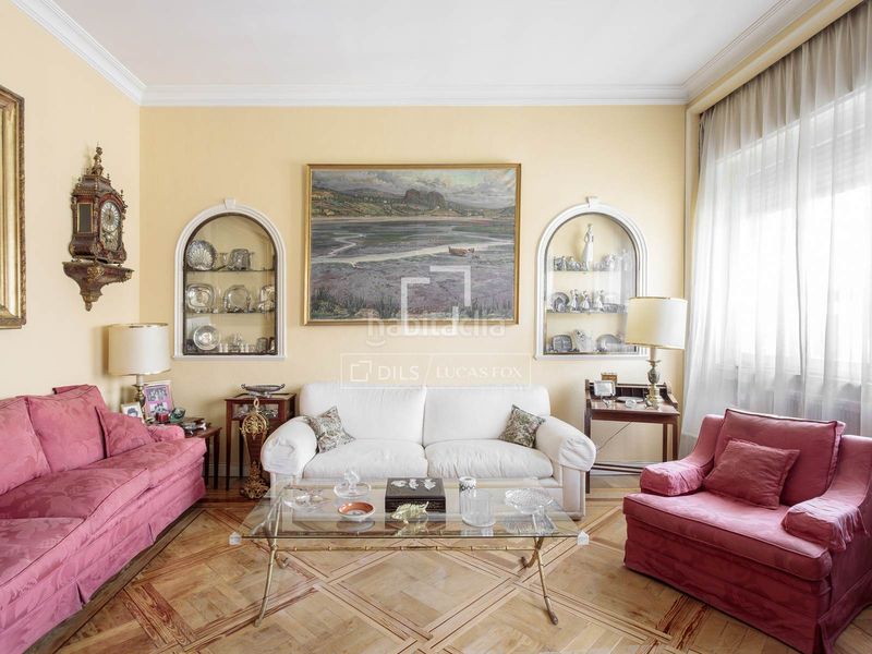 Foto a0864dae-aff9-441d-abde-6f7cbbc5fcf7. Pis amb calefacció aparcament a Justicia-Chueca Madrid