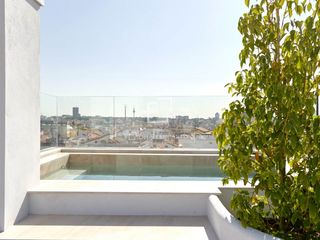 Location Attique à Cortes-Huertas. Ático en excelentes condiciones de 3 dormitorios en alquiler en