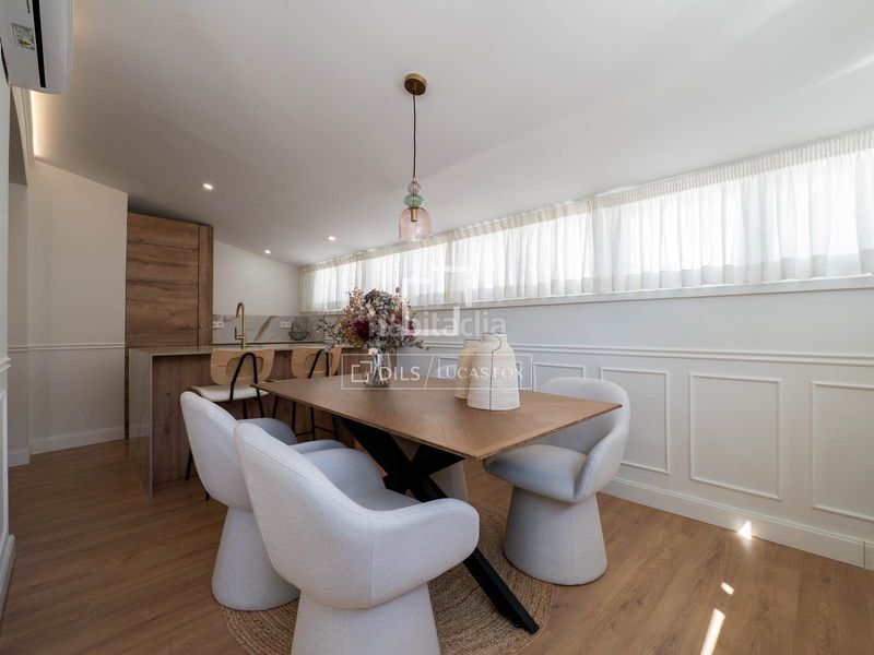 Foto 008f1513-f994-4e8e-bc9c-25e65d90967d. Àtic amb calefacció a Trafalgar Madrid