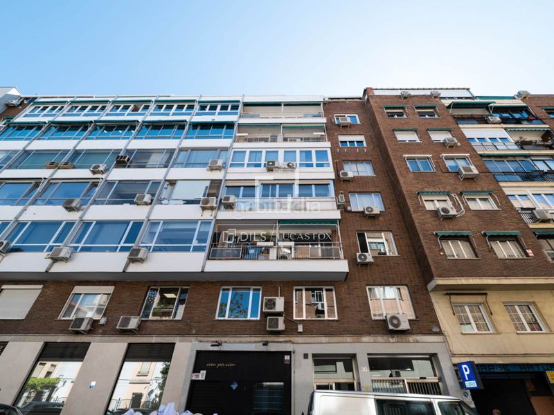 Foto 257e5793-fc0c-45f9-9257-ac01be72b685. Àtic amb calefacció a Trafalgar Madrid