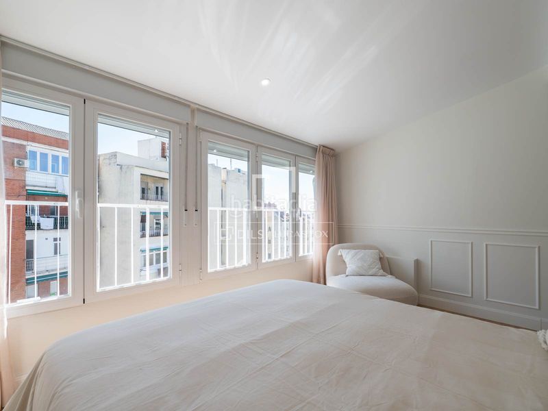 Foto 3efd3596-4a1e-45cf-aade-6db2a37df8e3. Àtic amb calefacció a Trafalgar Madrid