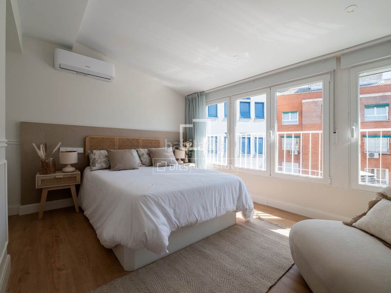 Foto 44b43419-0822-4e66-be43-3a1125483849. Àtic amb calefacció a Trafalgar Madrid