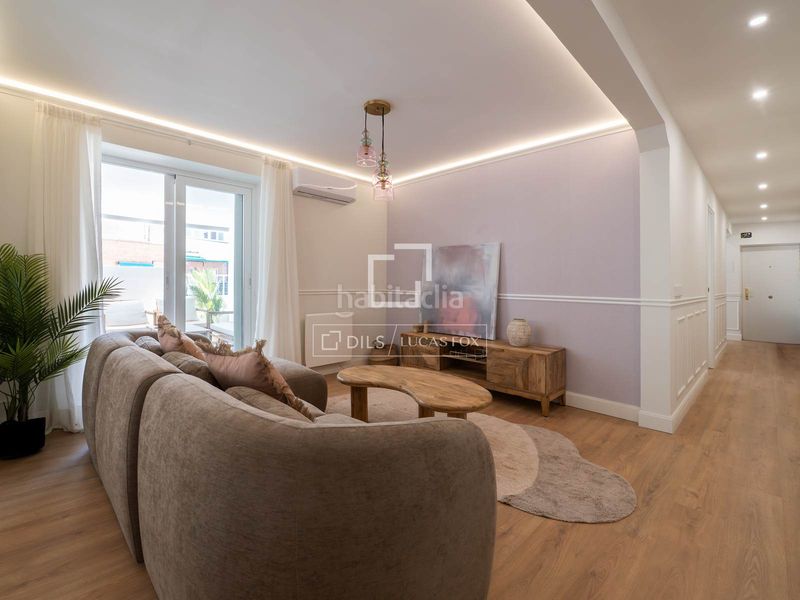 Foto a2c232cd-7f3f-4516-b164-540a2e49334d. Àtic amb calefacció a Trafalgar Madrid