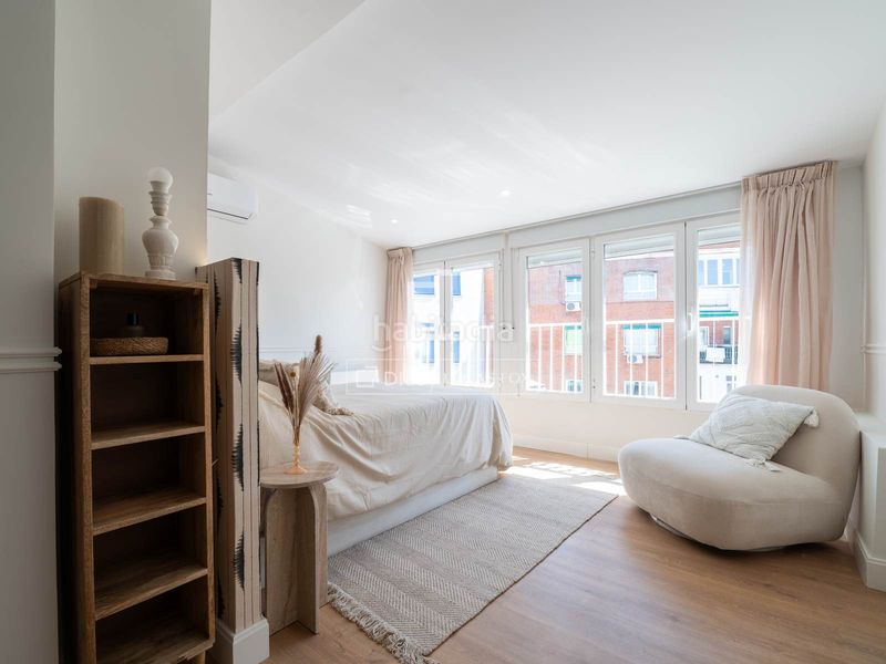 Foto ff757e44-4f5d-4b4e-a78b-d862db888308. Àtic amb calefacció a Trafalgar Madrid