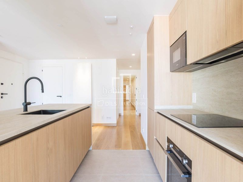 Foto de37d42c-d6e4-4f24-b983-be17a2ce818e. Pis amb aparcament piscina a Almagro Madrid