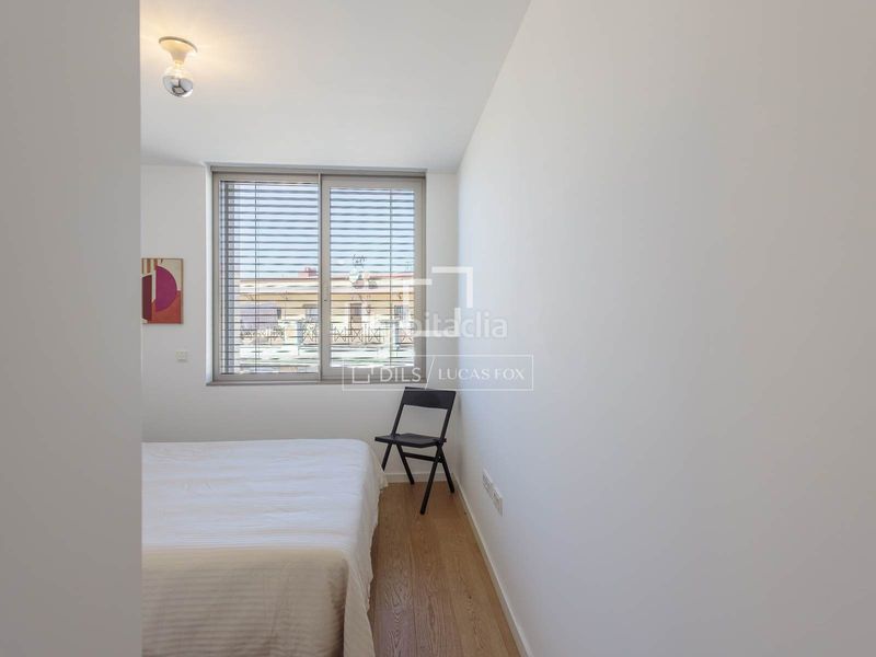 Foto fa65a7e8-7dbd-4fbb-be85-e5e822c39a49. Lloguer àtic amb calefacció aparcament a Argüelles Madrid