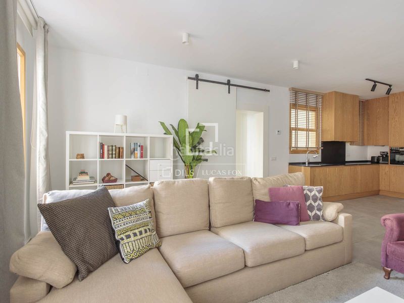 Foto 042c5000-1de9-4b8a-b605-b2349bbf78af. Lloguer pis amb calefacció a Hispanoamérica-Bernabéu Madrid