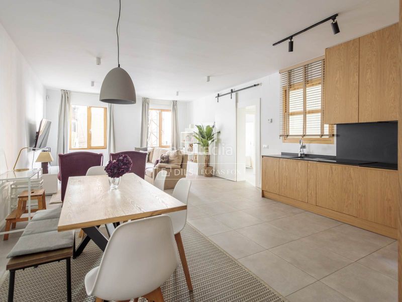 Foto 433972a1-fbb3-4532-82cd-5e8b9dd1043c. Lloguer pis amb calefacció a Hispanoamérica-Bernabéu Madrid