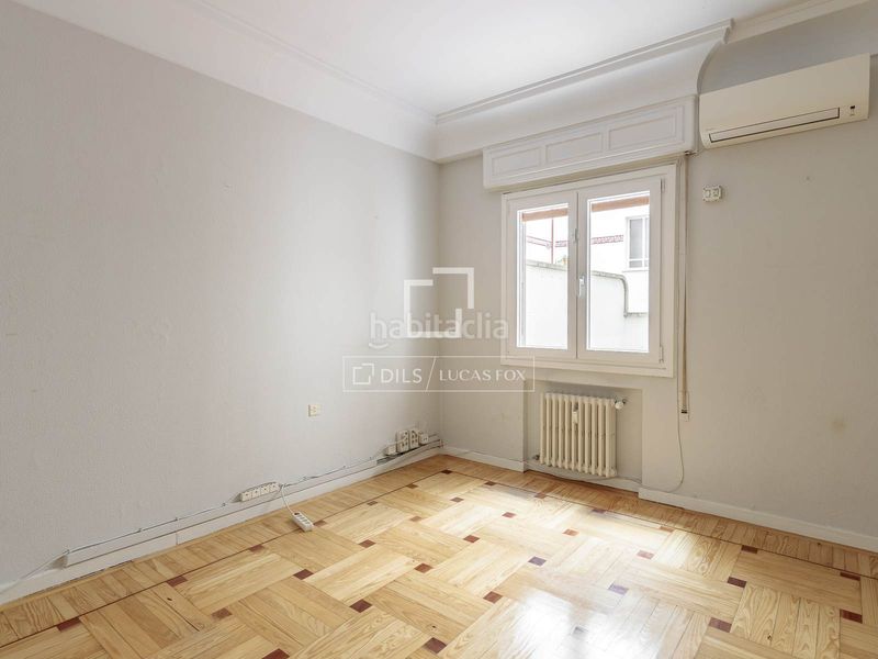 Foto 232a3415-d8b8-46ed-b8d0-2f74fb809f2a. Rent flat with heating in Almagro Madrid